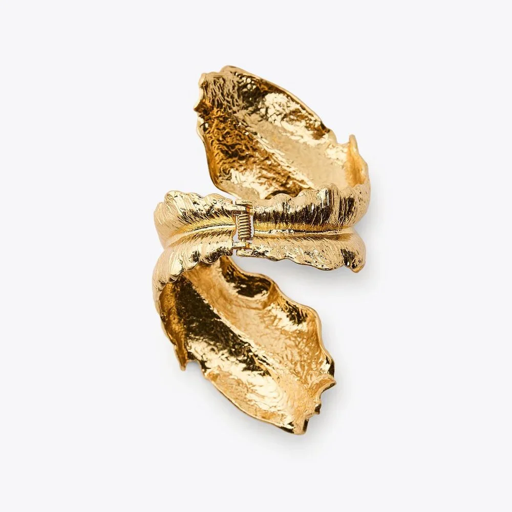 NWT ZARA TEXTURED GOLD LEAF ARM BAND CUFF RECORT  BRACELET